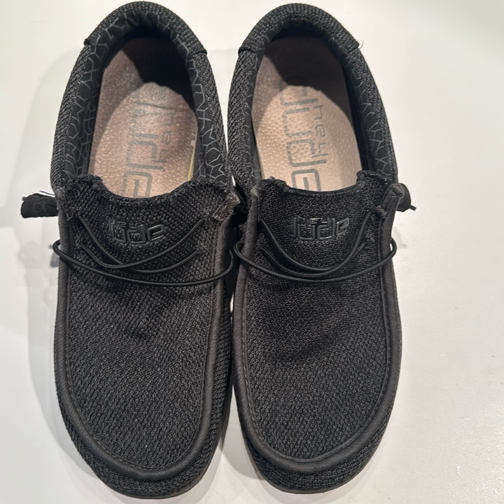 Hey dude shoes